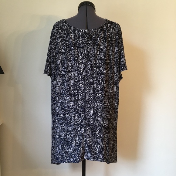 Croft & Barrow Dot Print Tee - Picture 6 of 10